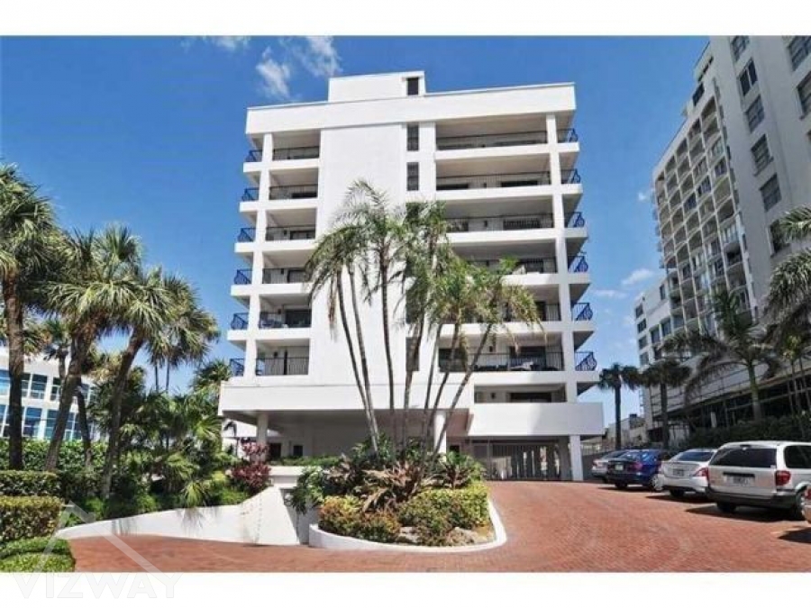 5415 COLLINS AVE #602 MIAMI BEACH, FL 33140
