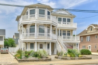 22 C Street Seaside Park, NJ 08752. 4 bedroom house for sale